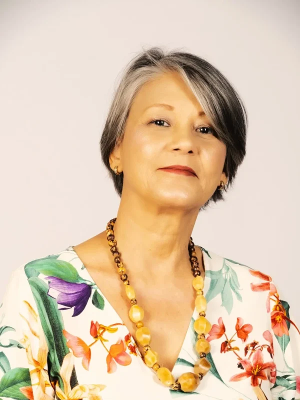 rose-carvalho-1-1.webp